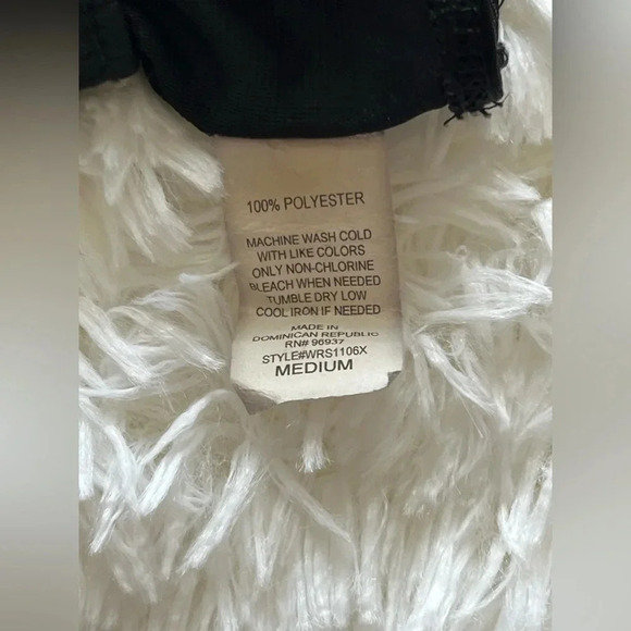 Women’s New Balance Athletic Shorts Size Medium - Picture 6 of 7